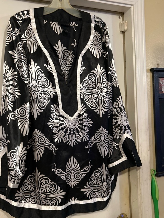 Lane Bryant Tops - Lane Bryant Black and White Satin Tunic